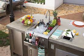 Picking all the outdoor kitchen below i present outdoor kitchen essentials with description and average pricing. Beyond The Grill Choosing Outdoor Kitchen Accessories The Bbq Depot