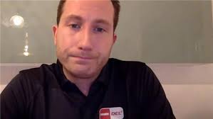 Phantomtor-Schiri meldet sich und gibt Fehler zu