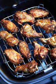 These Air Fryer Chicken Wings Are Extra Crispy Baking Powder Is The Secret On The Outside And Super Juic Air Fryer Recipes Healthy Air Fryer Chicken Recipes