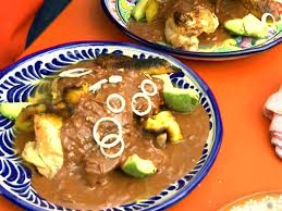 Aprende A Preparar Esta Receta De Mole Rosa Con Pollo Por Francisco Del Piero En Elgourmet In 2020