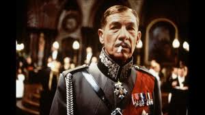 10 Best Shakespeare Movies Film Adaptations Based On His Plays Kenneth branagh, judi dench, elizabeth taylor and laurence olivier are some of of the greatest shakespearean actors of all time and their performances in the films. 10 best shakespeare movies film