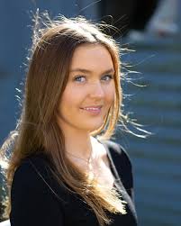 🎶🎼 6th Year student April Roche Kelly has been awarded a scholarship for  a Bachelors Degree in Musical Theatre Studies at American College Dublin.  April, one of the many musically talented students