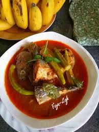 Selanjutnya masukan daging ikan tongkol yang telah dibersihkan tadi lalu masak daging tersebut bersama dengan tumisan bumbu. Resepi Ikan Tuna Masak Asam Pedas Resep Masakan Khas