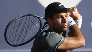 Tsitsipas sufre ante Facundo Díaz, revelación del Godó