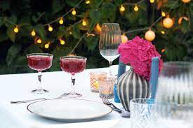 Social doesn't have to mean sitting next to you. so, in the face of trying times, we're giving you permission to share your dinners, your happy hours, your birthday parties, and your graduations (even if the actual commencement ceremony has been. How To Host An Italian Dinner Party At Home