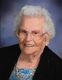 Margie Langley's Instagram, Twitter & Facebook