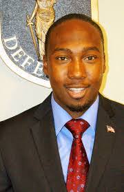 Geri Lewis's Instagram, Twitter & Facebook