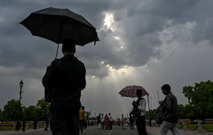 यूपी-दिल्ली में बारिश से राहत, मध्य प्रदेश में हीटवेव का अलर्ट, IMD ने  बताया कब लौटेगी गर्मी - India TV Hindi