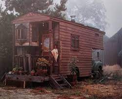 Maybe you would like to learn more about one of these? 22 Rvs That Look Like Log Cabins Rvshare Com