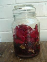 How do you keep flowers fresh for 2 days? Gulkand Many Cha Cha