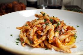 Strozzapreti Mit Sugo Vom Ochsenschwanz Rezept Rezepte Rezeptideen Ochsenschwanz