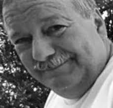 Herb Hewitt's Instagram, Twitter & Facebook