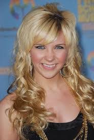 Kristy Frank's Instagram, Twitter & Facebook