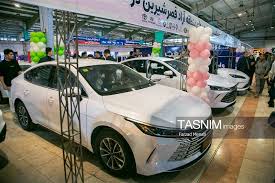 حقوق ورودی خودروهای بنزینی در 1405 حداقل 100درصد شد