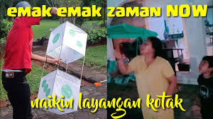 Jenis ini memang tanpa rangka, sehingga tiap bagian disambung dengan dijahit atau dilem sampai bentuk bisa melayang. Emak Emak Main Layangan Sampai Malam Cara Membuat Layangan Kotak Kubus Youtube