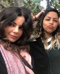 Arabella Sullivan's Instagram, Twitter & Facebook