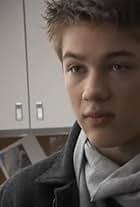 Falling Skies (Short 2016)