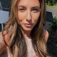 I'm 6 weeks 3 days and feeling like something is wrong because at most I've  had very mild nausea…😭