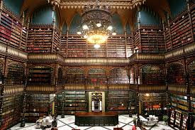 It has between 170 million and 200 million items, squeezed onto 388 miles of shelves. Wcsa Top 100 Largest Libraries In The World P7 Royal Portuguese Reading Room Rio De Janeiro Brazil Asean Records World