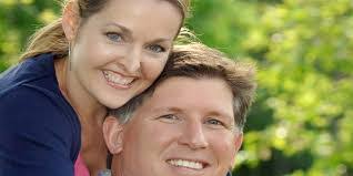 Danielle Breault's Instagram, Twitter & Facebook