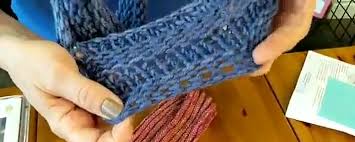 You can also add fringes. Beginner S Moebius Cowl Free Knitting Pattern Using The Moebius Cast On