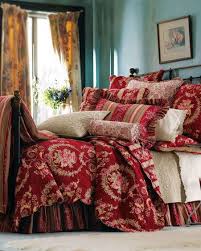 اجمل اثاث المفارش مفارش غرف نوم عصريه مفارش غرف نوم كلاسيكية 152257hayah Jpg Bed Home House Styles