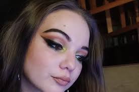 Marta Avalos Parera Makeup Artist