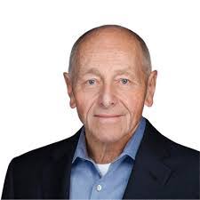 Chris Dingle's Instagram, Twitter & Facebook