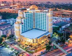 A contemporary bangkok stylish design hotel, como metropolitan bangkok is an urban escape located in the central business district of sathorn voted repeatedly as one of the best hotels in the world by reputed magazines including institutional investor and conde nast traveler, the mandarin. One Of The Best Hotel In Bangkok Review Of Al Meroz Hotel Bangkok Bangkok Thailand Tripadvisor