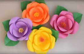 Presentes en los días más importantes de tu vida. Flores Gigantes De Papel Paso A Paso Todo Bonito