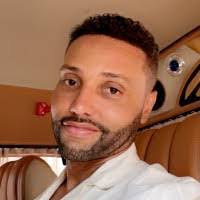 Roderick Carroll's Instagram, Twitter & Facebook