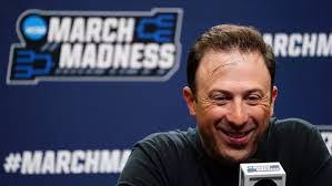 Daniel Courteau's Instagram, Twitter & Facebook