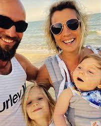 Hij zou maar enkele maanden leven, maar nu biedt peperdure therapie Jasper  (2) kans op een beter leven: “Hij is een echt vechtertje”