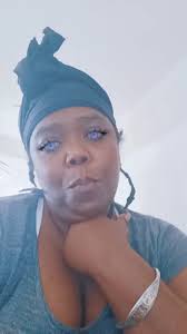 Rhea Richards (@rhearichards28)