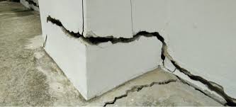 We've listed the five tools to help you seal your foundation. How To Repair Cracks In A Concrete Slab Foundation Doityourself Com
