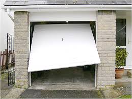 http://capitalgaragedoorottawa.com/garage-doors-repairs-richmond-orleans-stittsville-manotick/