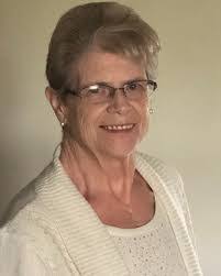 Annette Sargent's Instagram, Twitter & Facebook