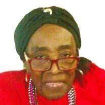 Leona Wise's Instagram, Twitter & Facebook