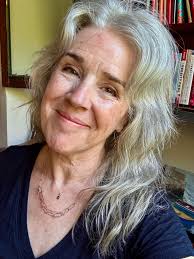 Intermittent Fasting For Women In Their 40's... 50's... And Beyond!