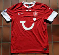 Bekijk het complete tweedehands aanbod voor fc twente shirt op de grootste verkoopsites van nederland. Matchworn Fc Twente 2012 2013 Shirt Club 25 Football