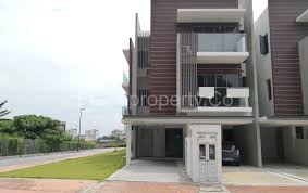 The vale, one of the smallest parcels within sutera damansara development by osk properties, comes with a backdrop of kota damansara with the backing of the forest, one can argue that it is the best location of sutera damansara. The Vale Ll Townhouses Damansara Damai Sale Freshproperty Co