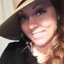 Tara Gainer's Instagram, Twitter & Facebook