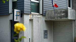 N'hésitez pas à poser votre question ou laisser votre avis sur centre des finances publiques paris 10 ème, notre équipe ou les autres visiteurs pourront vous aider. Fermetures Des Centres Des Finances Publiques Dans Le Lensois Le Directeur Departemental Joue L Ouverture