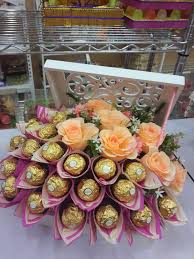 Tutorial hias hantaran seperangkat alat sholat simple hemat indah maharweefcraft. Gubahan Hantaran Coklat Dalam Kotak 10 Stail Gubahan Hantaran Paling Simple Tapi Cantik Yang Amat
