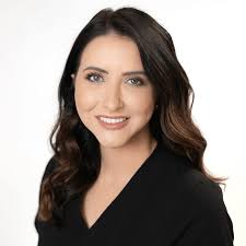 Cayla Cannon's Instagram, Twitter & Facebook