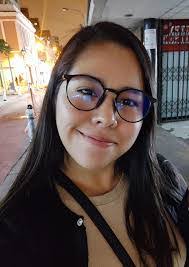 Michelle Moats's Instagram, Twitter & Facebook