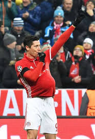 It's one of the bundesliga's most familiar sights: Robert Lewandowski Lewandowski Robert Lewandowski Free Kick