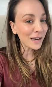 Hello sweetheart 🥰🥰I love you 😘 if you are my sweetheart say it back  🥺🥺🌺🌺