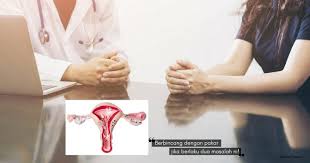 The majority of cysts are harmless. Memahami Perbezaan Dua Masalah Ketumbuhan Paling Digeruni Wanita Fibroid Sista Ovari Nona