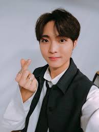 Seven O Clock Andy Boy Groups Asian Celebrities Andy